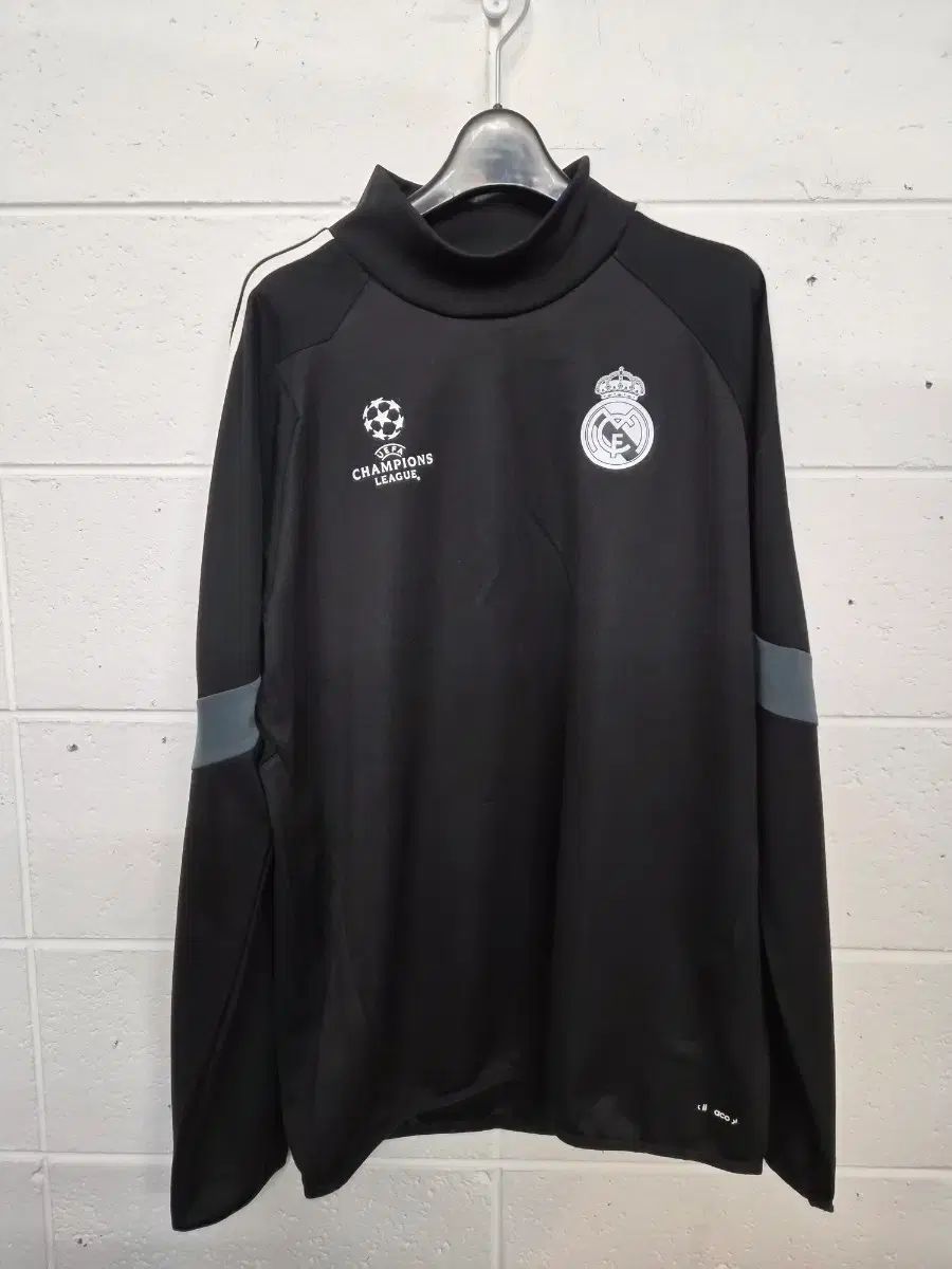 110 アディダス ルマドリード チャンピオンズリーグ トレーニングウエア トップス