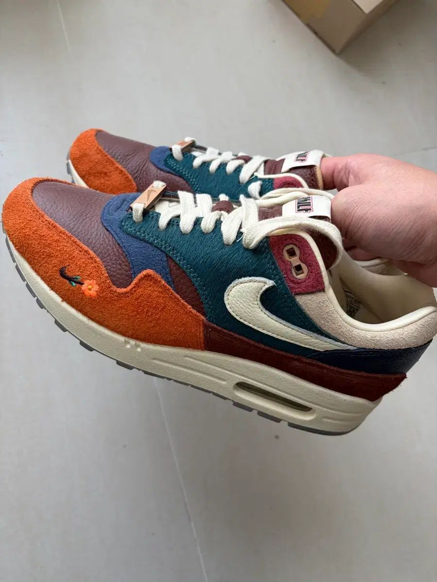 ナイキ エアマックス 1 Kasina カシナ 265