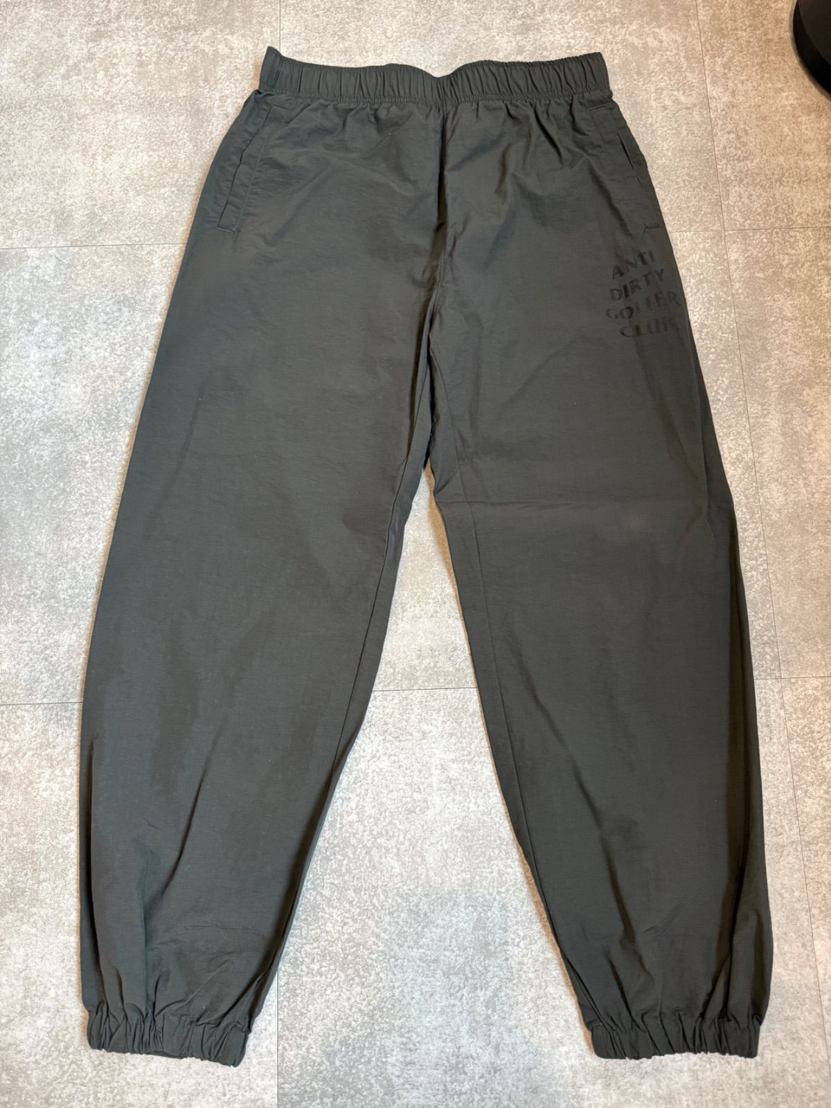 NOPOINT ノーポイント| ADGC®︎ SHADOW LOGO NYLON PANTS | アンチダーティーゴルファークラブシャドウロゴナイロントレーニングパンツ NPg-250222-PT-03 OLIVE S