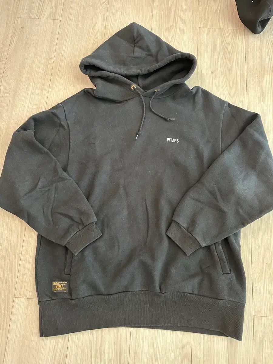 16 wtaps ダブルタップス デザイン フーディー 骨 グラフィック L