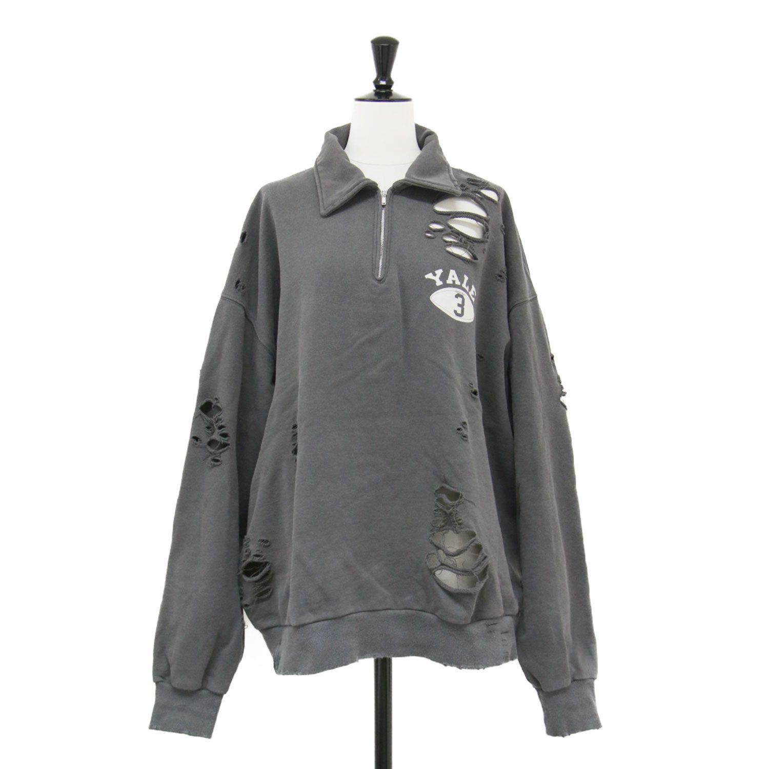 NutmegMills ナツメグミルズ スウェット グレー サイズ | 23秋冬 ダメージ カレッジ プルオーバー 長袖 ハーフジップ 襟付き ロゴプリント オーバーサイズ コットン レディース