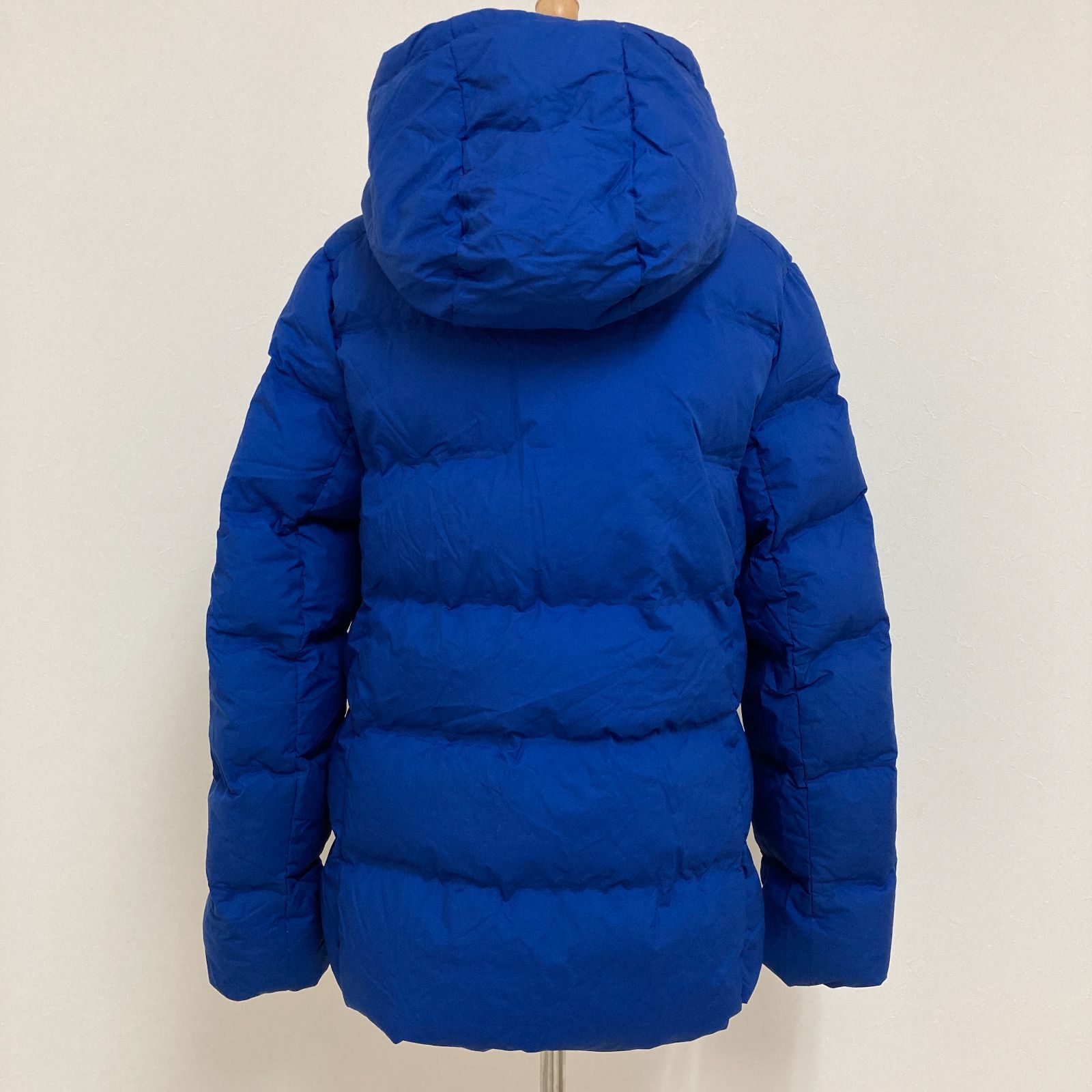 UNIQLO ユニクロ シームレスダウンジャケット フェザー フード 
