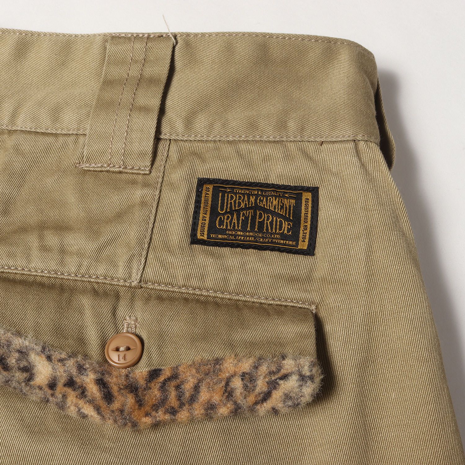 NEIGHBORHOOD ネイバーフッド パンツ ベージュ サイズ:M | レオパード