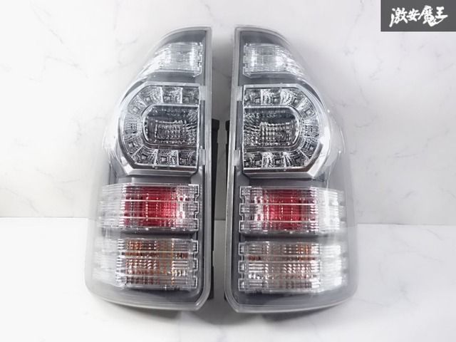 点灯OKトヨタ 純正 ZRR70W ZRR75W ヴォクシー 後期 LED テールライト