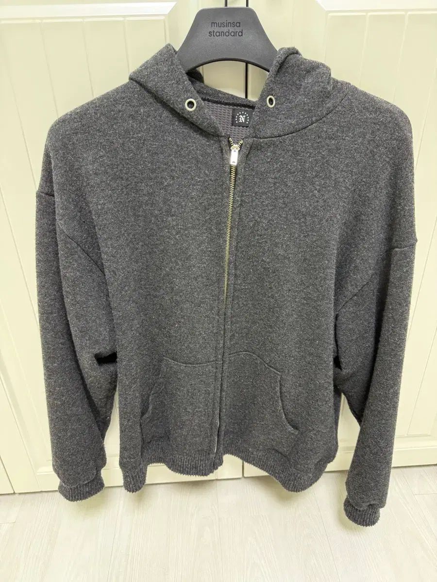 ナーティサべージ WOOLLY KNIT ZIP HOODIE