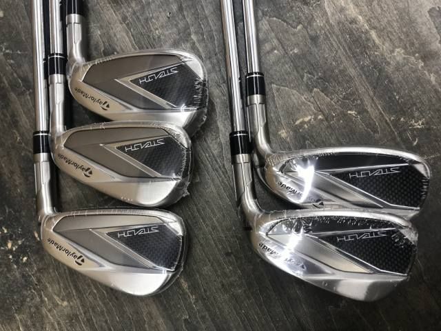 新品未使用テーラーメイド ステルス アイアン5本セットKBS MAX MT85 ステルス アイアンセット5本組(#6-PW) KBS MAX MT85 スチールシャフト