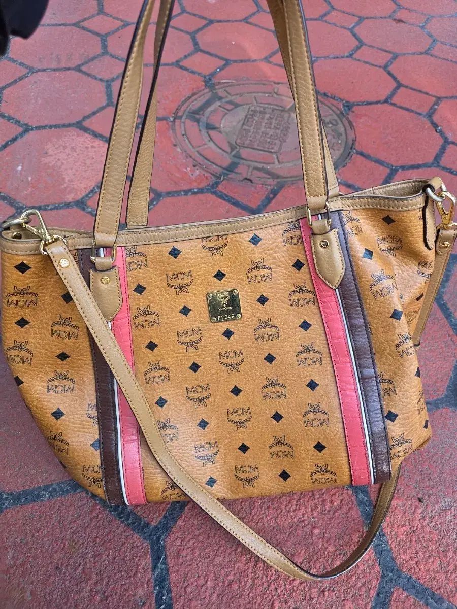 MCM ロゴ トートバッグ ショルダーバッグ 動きやすい トートバッグ 