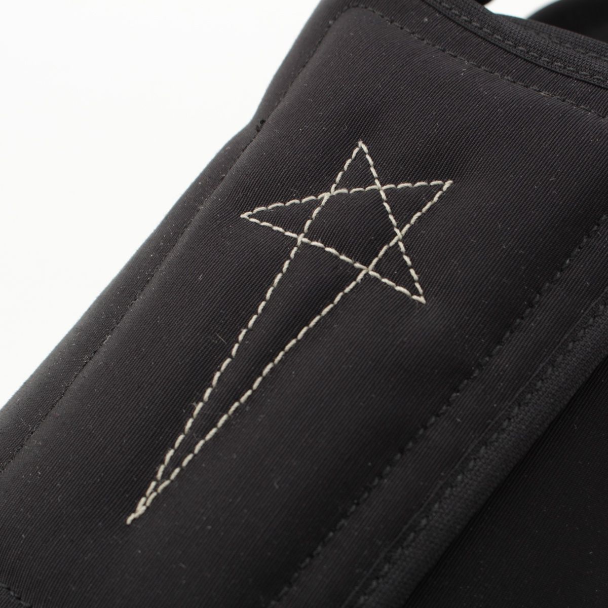 ダブルバンパーヴィシャス サンダル