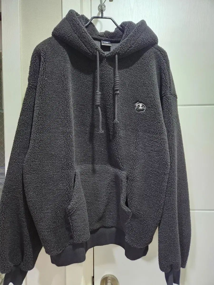 イ ジュノ LEE JUNHO ミッドナイト 썬 日本 グッズ ボアパーカー