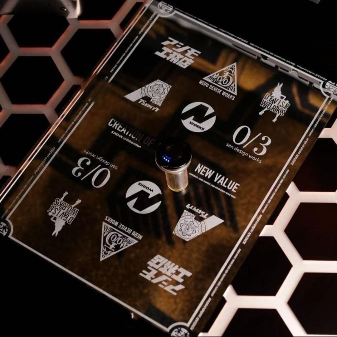 YOKOHAMA BAYOUT 1UNIT クリスタル天板 禁断コラボ ver 1UNIT クリスタル天板 禁断コラボ ver YOKOHAMA BAYOUT - メルカリ