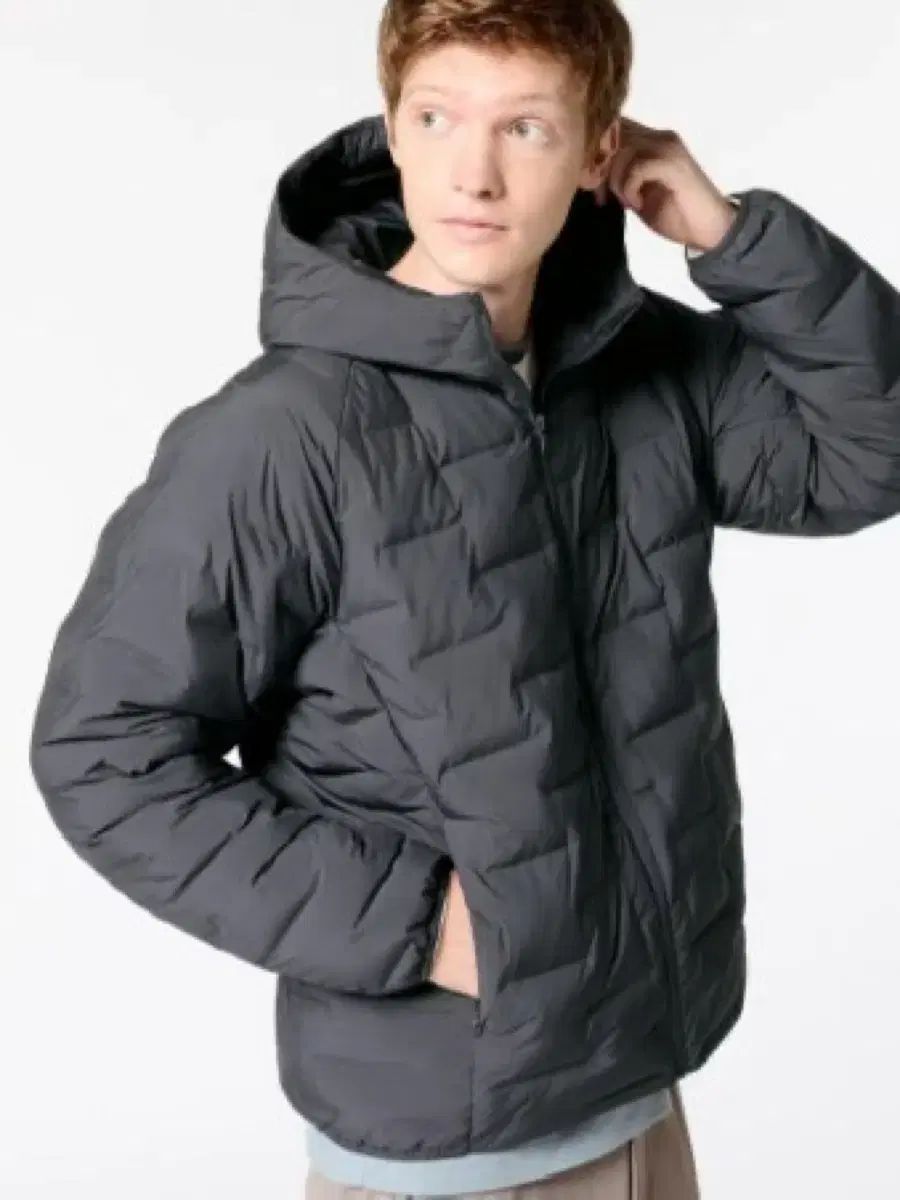 UNIQLO U パフテック パーカ ブラック m