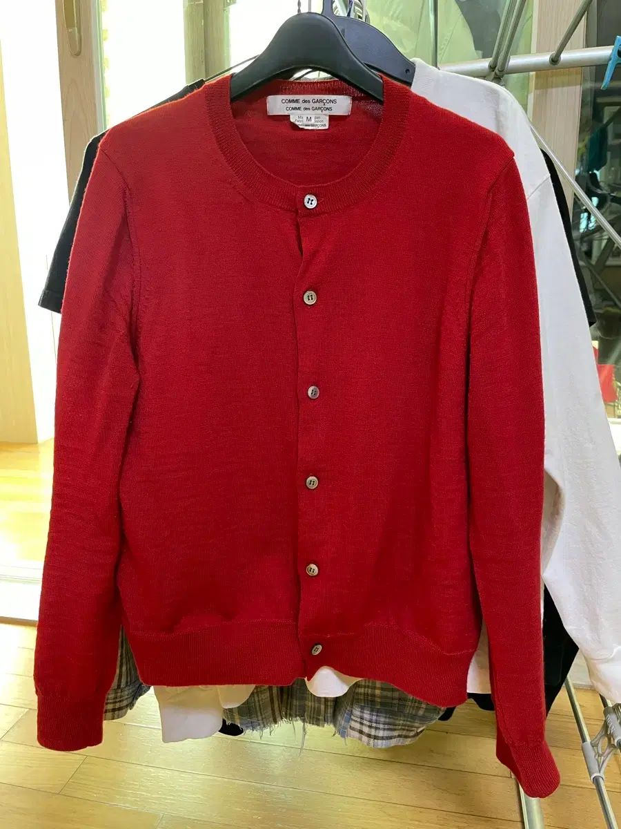 ハイエンド級 コム デ ギャルソン レッド カーディガン M