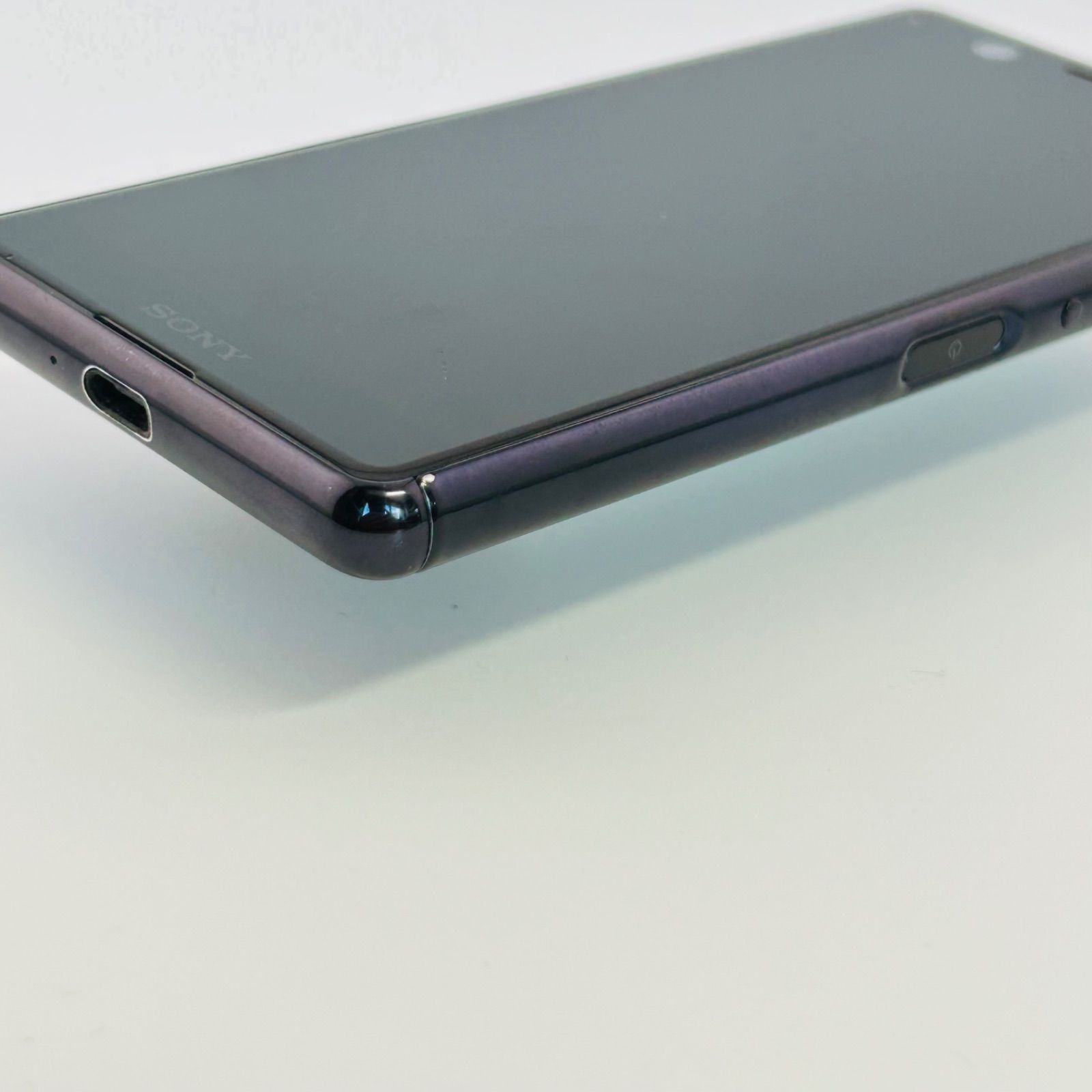 simロック解除済 白ロム