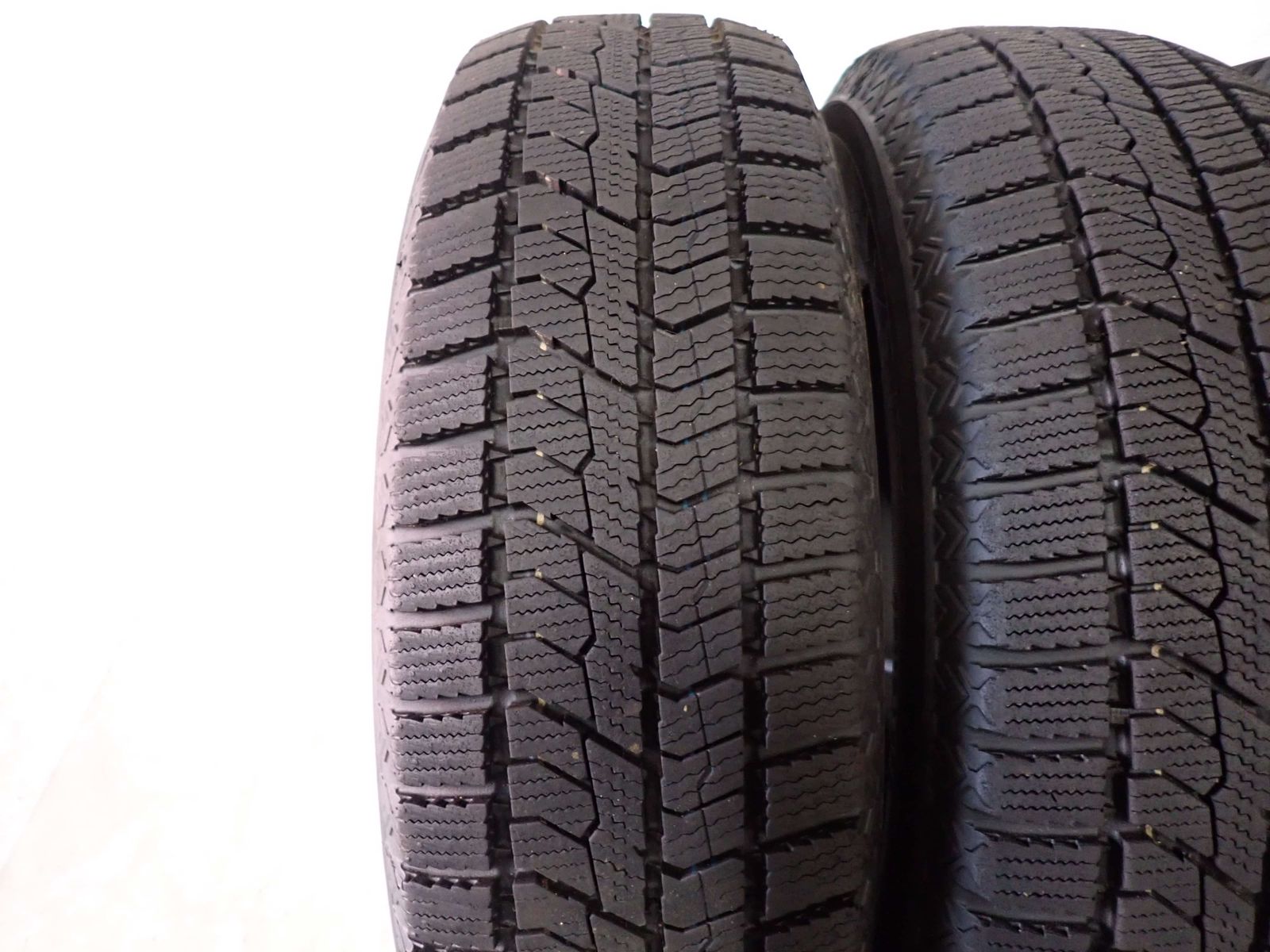 冬4本SET 会社宛 175|70 R 14 84 Q トーヨー オブザーブ GIZ 2 2025年製 アクア ヤリス ヴィッツ フィット シャトル キューブ NO F 5865