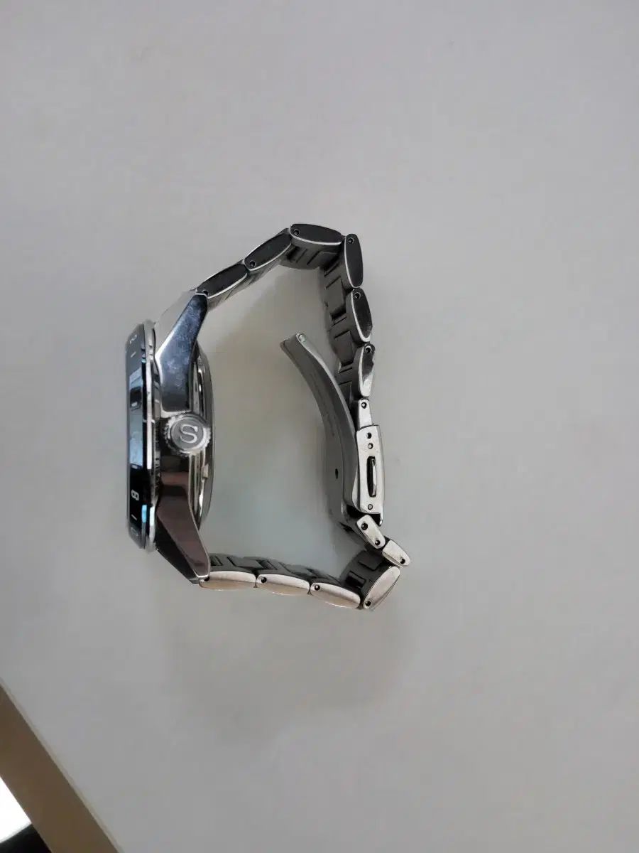  SEIKO Presage オートマチック GMT メタルウォッチ シャープエッジ spb223j1 フィット感 自動巻き時計 腕時計(アナログ)