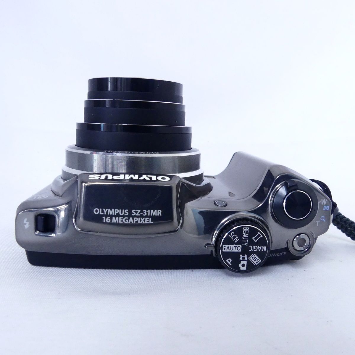デジタルカメラ OLYMPUS SZ-31MR Amazon | OLYMPUS デジタルカメラ SZ-31マルチレコーディング シルバー