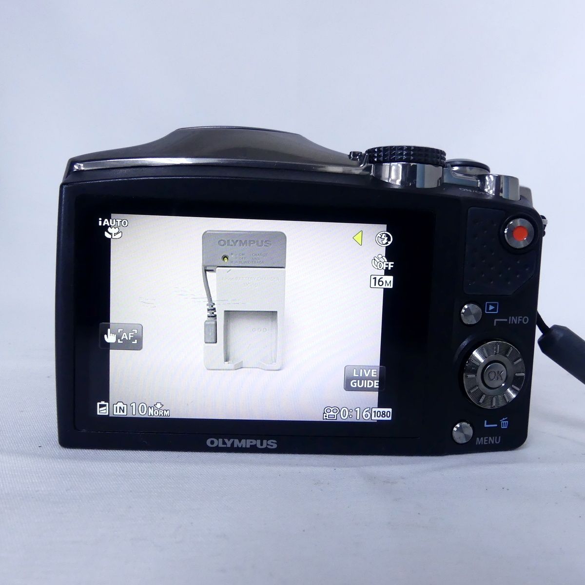 オリンパス OLYMPUS オリンパス SZ-31MR コンパクトデジタルカメラ Amazon | OLYMPUS デジタルカメラ SZ-31マルチレコーディング シルバー