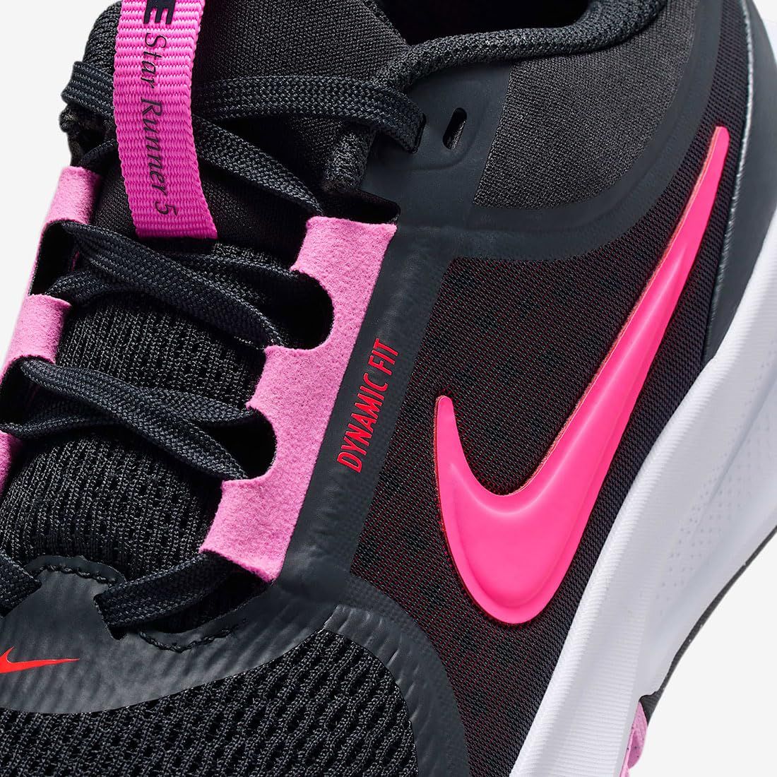 [ナイキ] スター ランナー 5 GS [J STAR RUNNER 5 GS] オフノワール/プレイフルピンク/ブライトクリムゾン/ハイパーピンク HF7004-005 ナイキ] スター ランナー 5 GS J STAR RUNNER 5 GS オフノワール