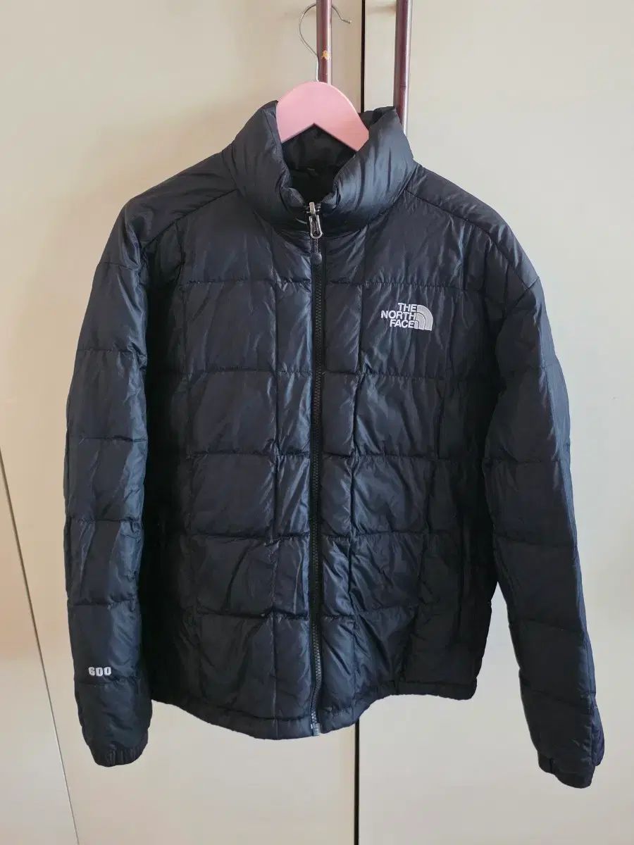 THE NORTH FACE ザノースフェイス 600 ブラック ダウン