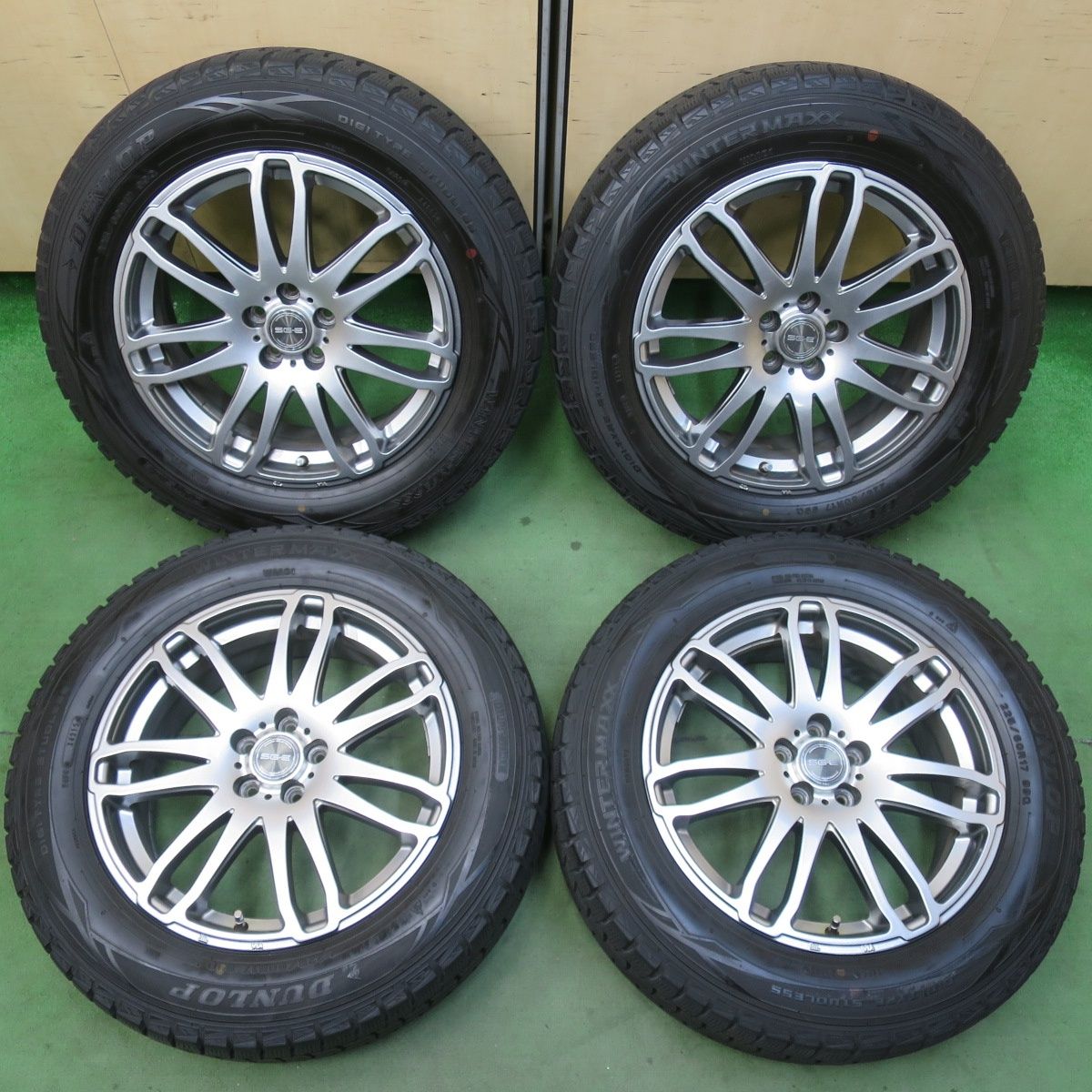 バリ溝 9分 フォレスター 等 225|60 R 17 スタッドレス ダンロップ ウインターマックス WM 01 SG-E 社外 アルミ 17インチ PCD 100|5 H 5123011イス