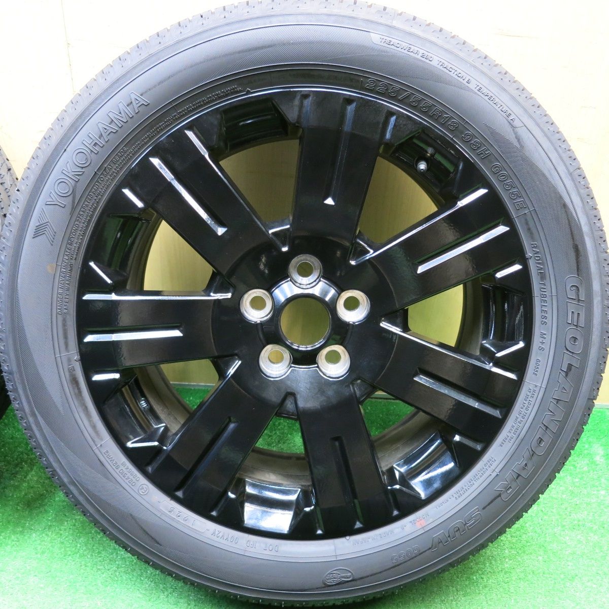 新車外し 25年 三菱 デリカ D 5 シャモニー 225|55 R 18 ヨコハマ ジオランダー SUV G 055 E 18インチ PCD 114.3|5 H ノ
