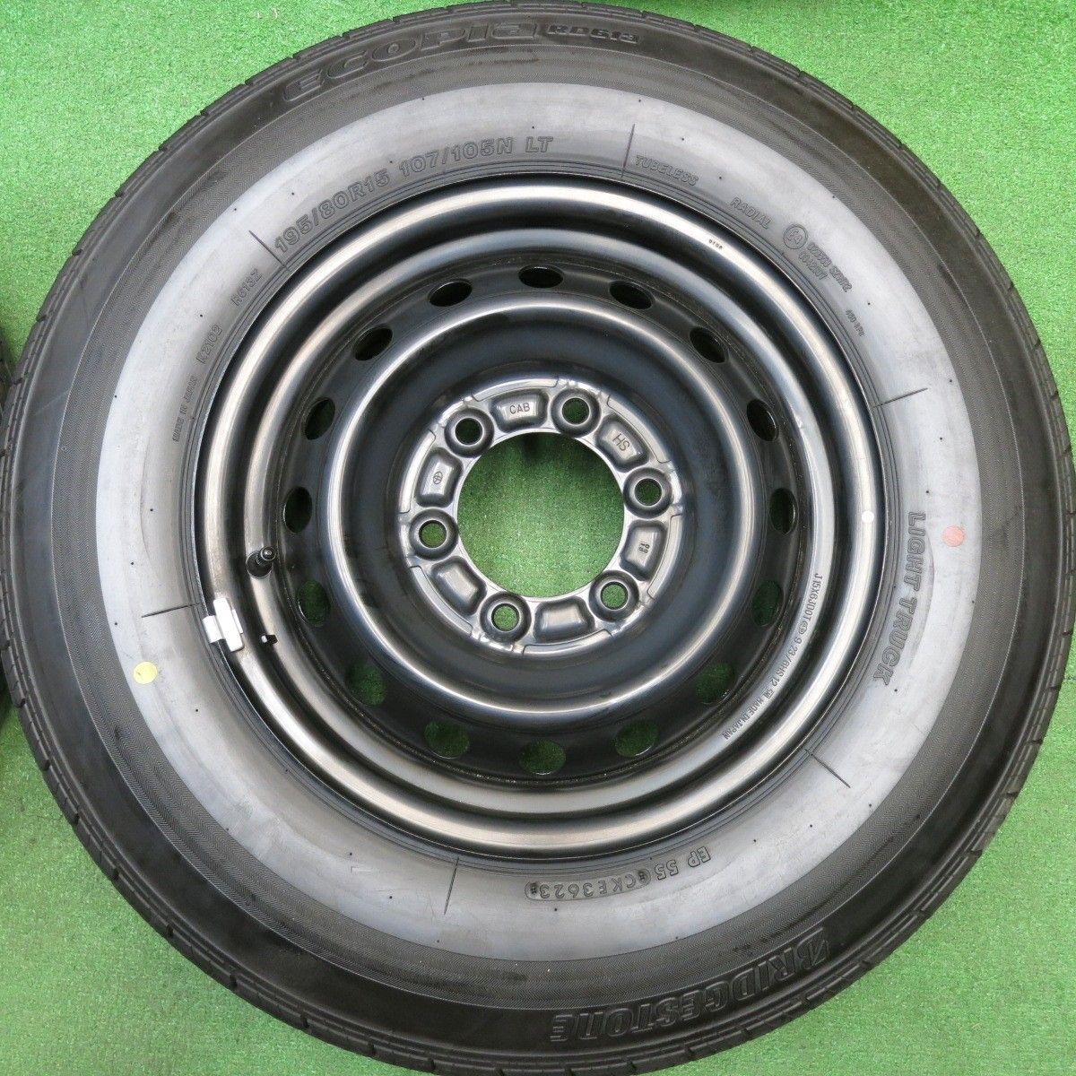 ハイエース スチール