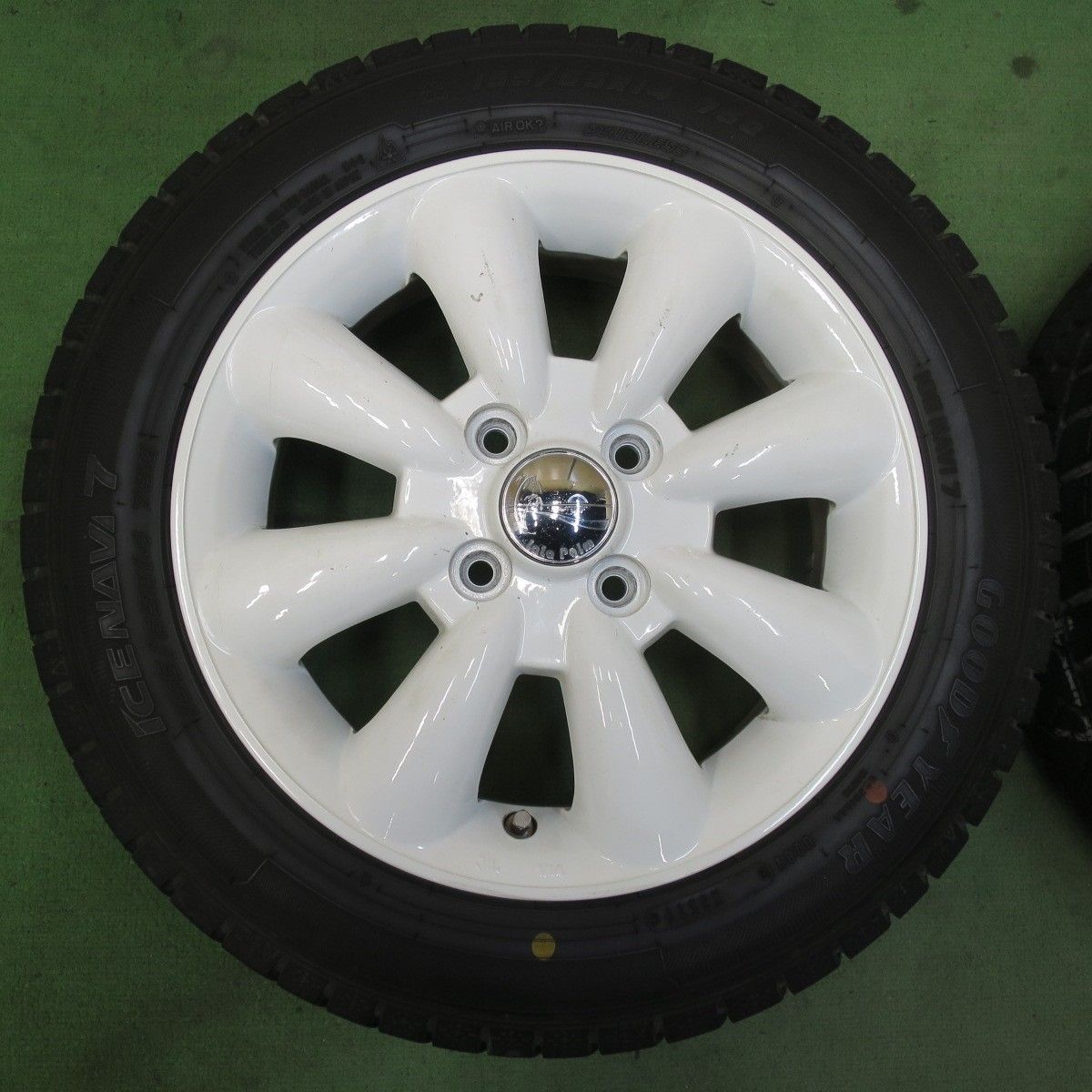  バリ溝 8.5分 スタッドレス 155|65 R 14 グッドイヤー アイスナビ7 LaLa Palm ララパーム 14インチ PCD 100|4 H 5123103イス 14インチ タイヤ ホイールセット