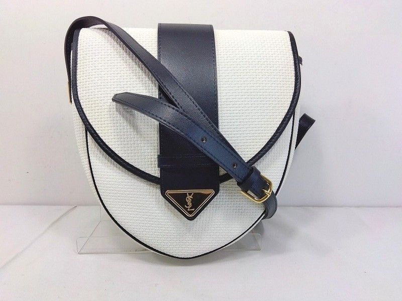 s 26 g-061 k YVES SAINT LAURENT イヴサンローラン カサンドラ ショルダーバッグ ホワイト