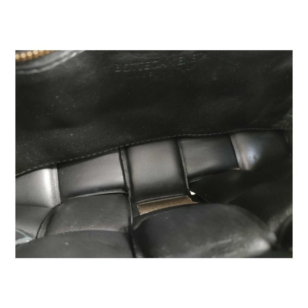 パデッドカセット マキシイントレチャートクロスボディバッグ