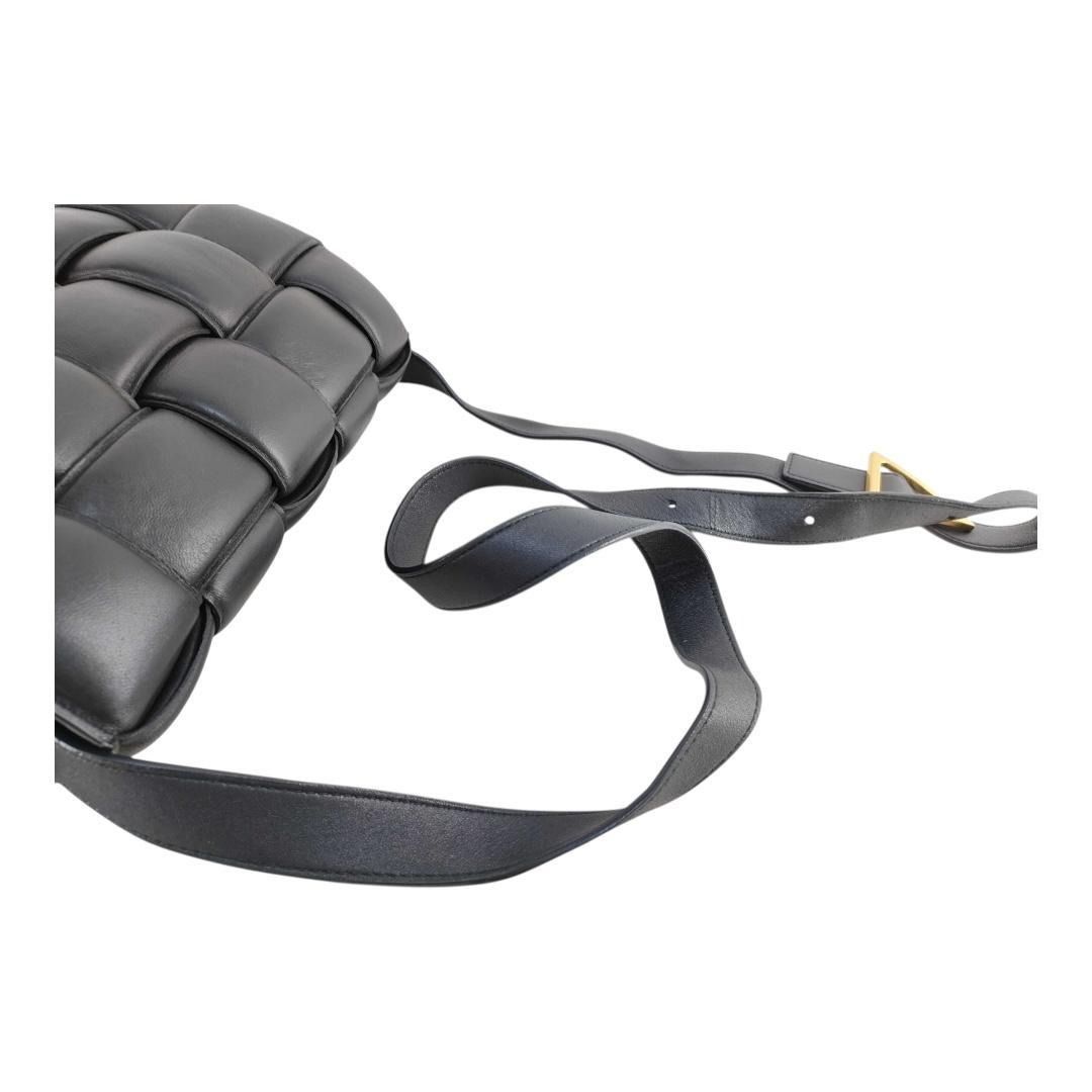 ボッテガヴェネタ パデッドカセット