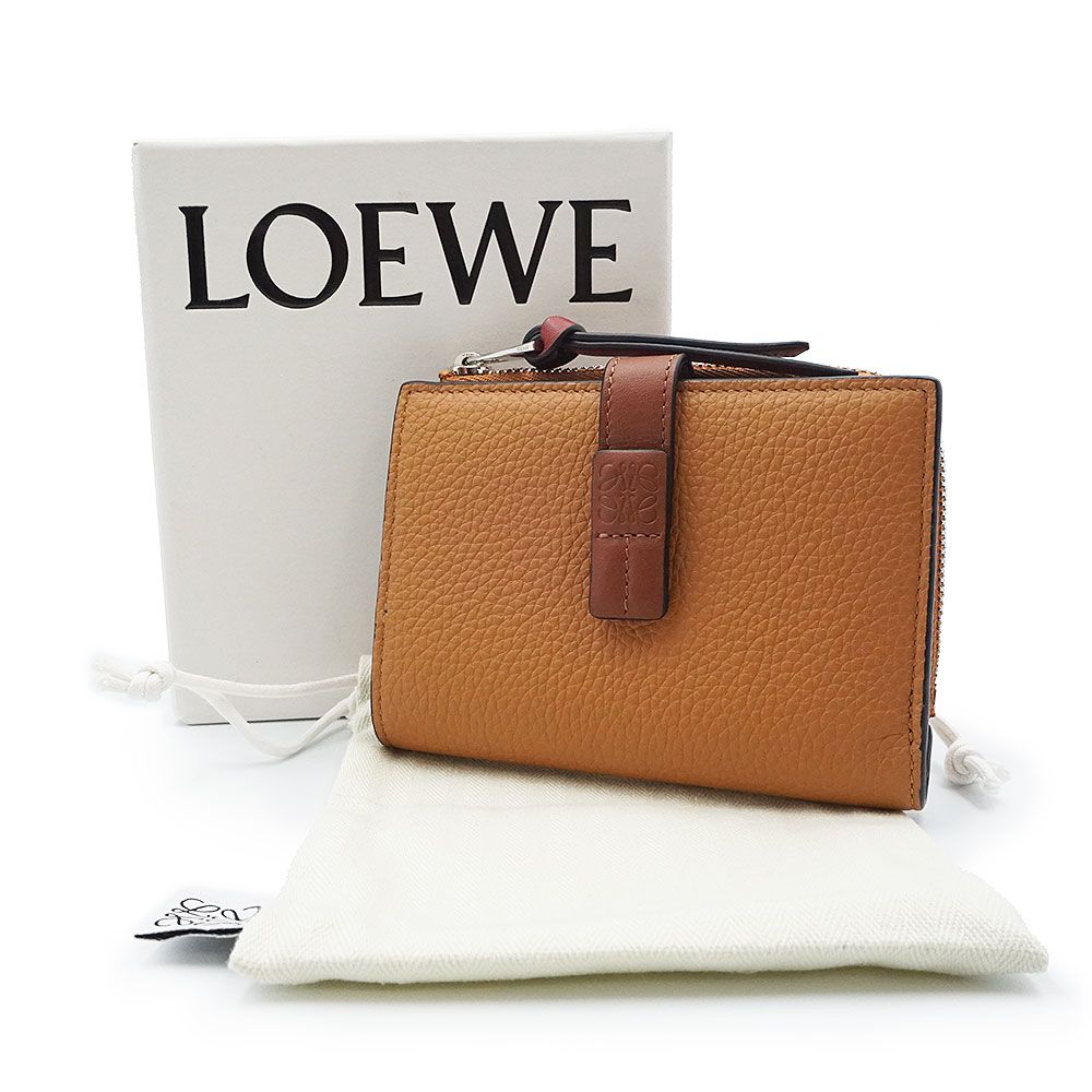 ロエベ スリムジップ バイフォールド ウォレット ソフトグレインカーフ バイカラー ライトキャラメル ピーカン ブラウン レッド 二つ折り財布 レザー シルバー金具 LOEWE ♥品