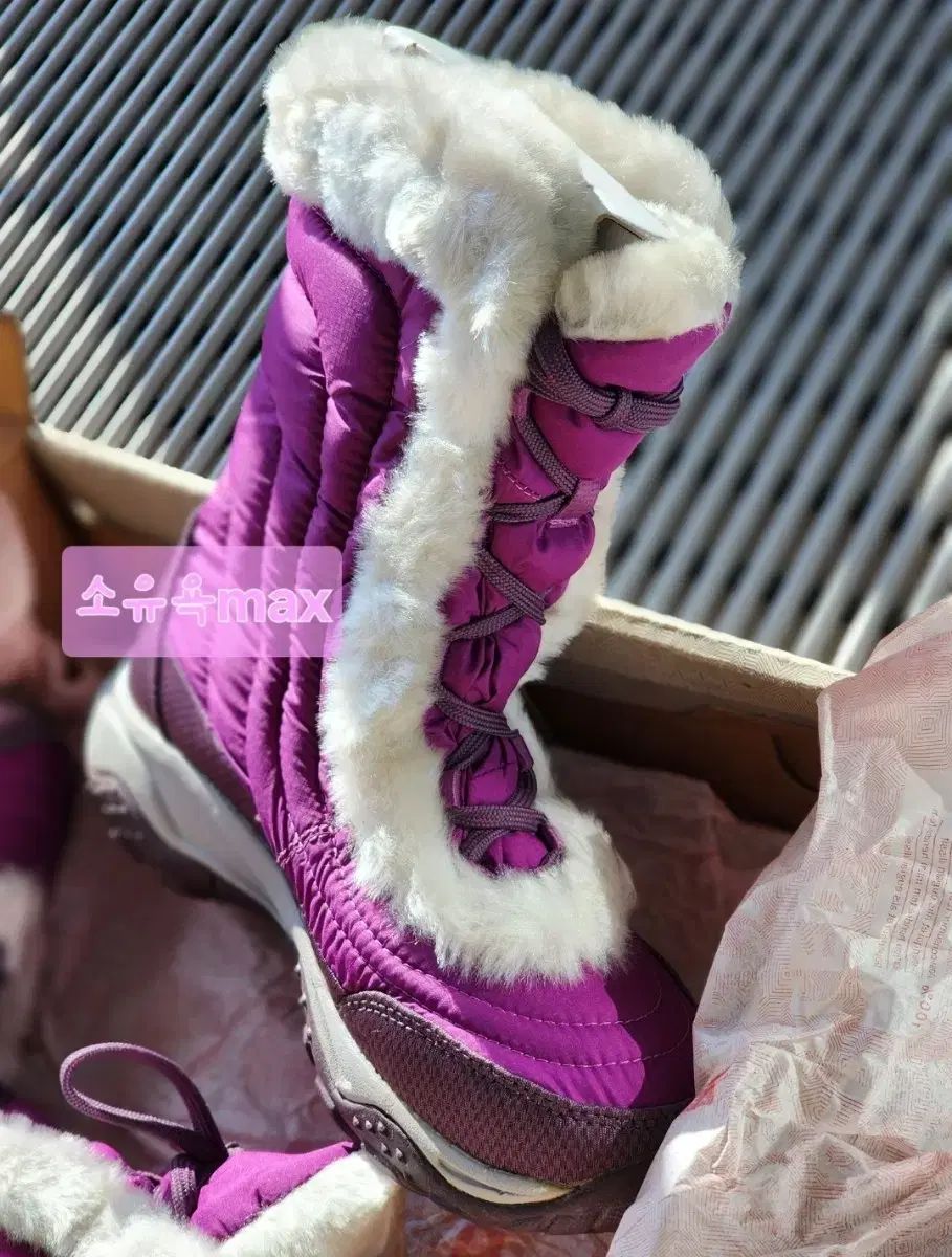 THE NORTH FACE ザノースフェイス キッズ ダウン ファーブーツ ユース4