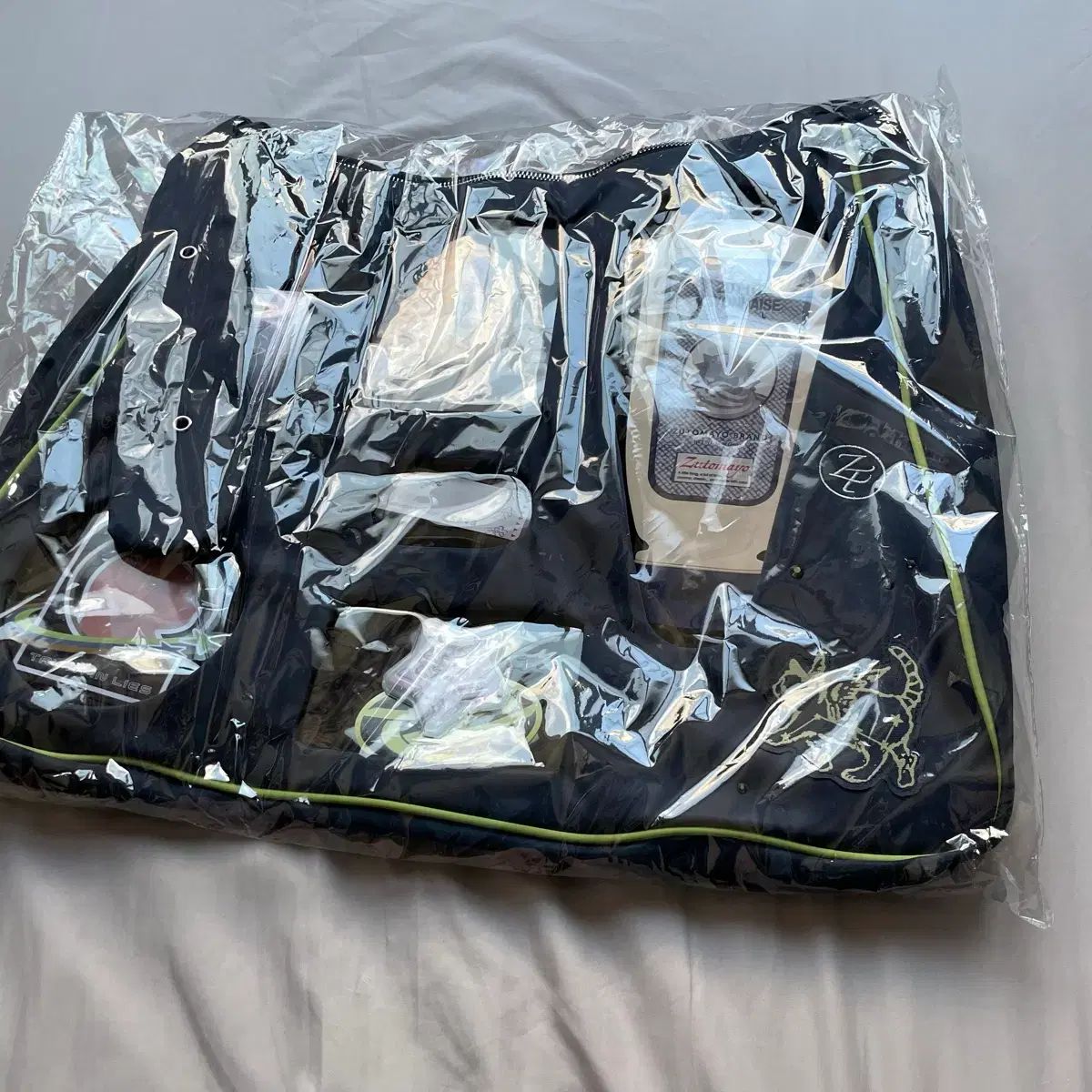 月詠イクト ディスプレー ショルダーバッグ