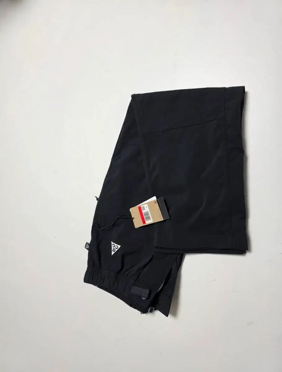 ナイキ ACG UV ハイキング パンツ ブラック L