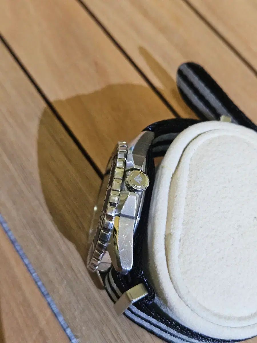 CITIZEN シチズン