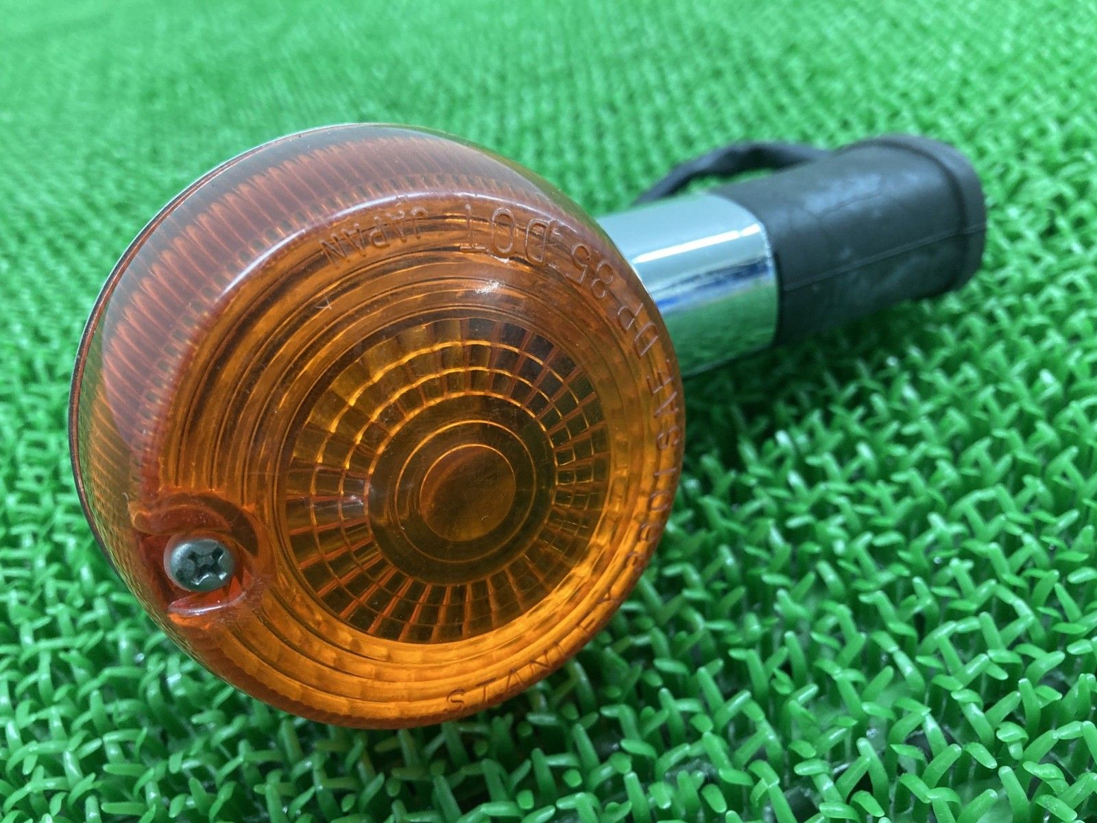 W800 ウインカー 片側 3601 カワサキ 純正 中古 バイク 部品 EJ800A 11