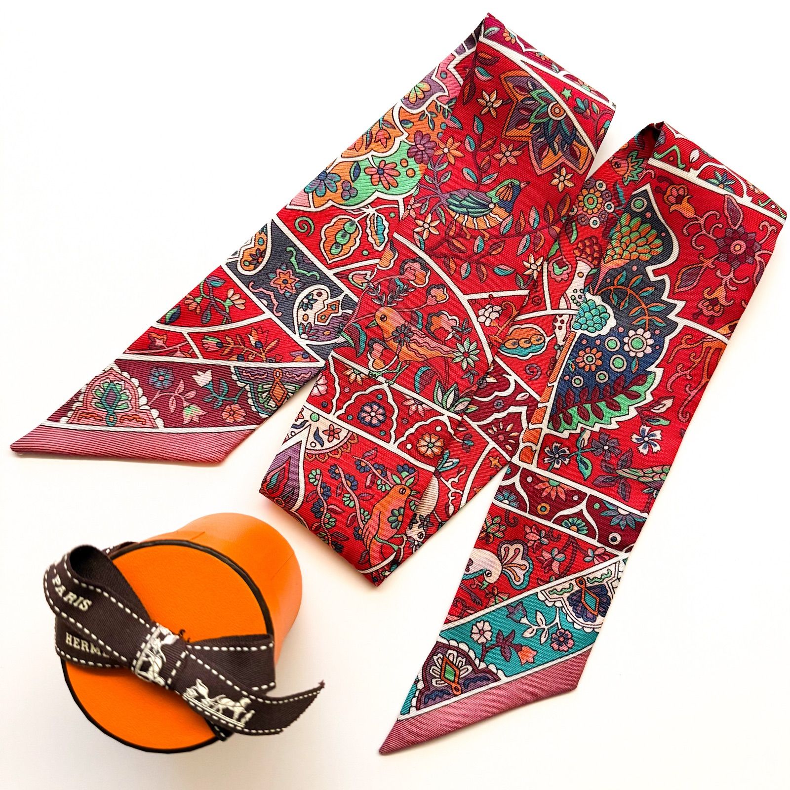 可愛い エルメス ツイリー 鳥たちの国で テーマパーク プール