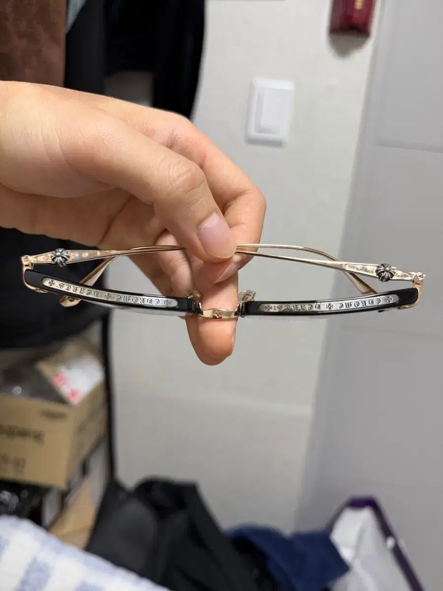 クロムハーツ スラントレディクション ブラック GOLD 商品 します