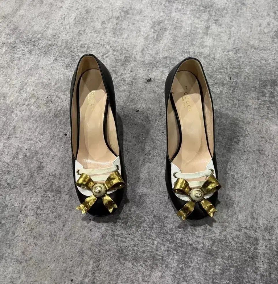 グッチ ブラック リボン装飾 レディース パンプス 36 ほぼ