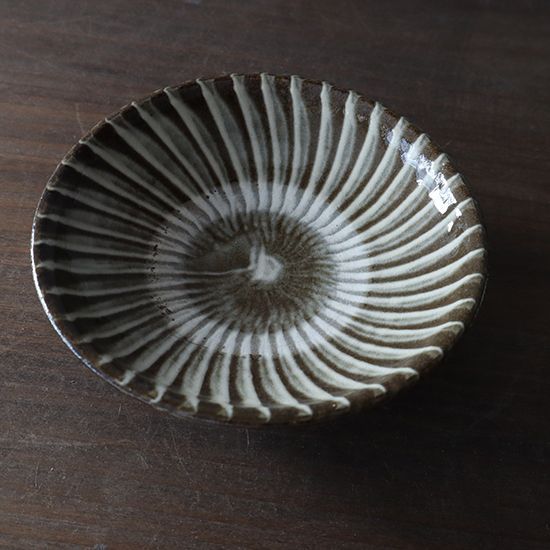 四寸皿 刷毛目 白 B 坂本工窯 小鹿田焼 φ12.5×高さ3.5cm - メルカリ