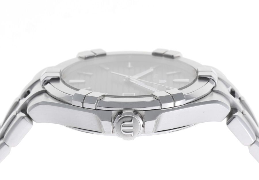 グレー クオーツ