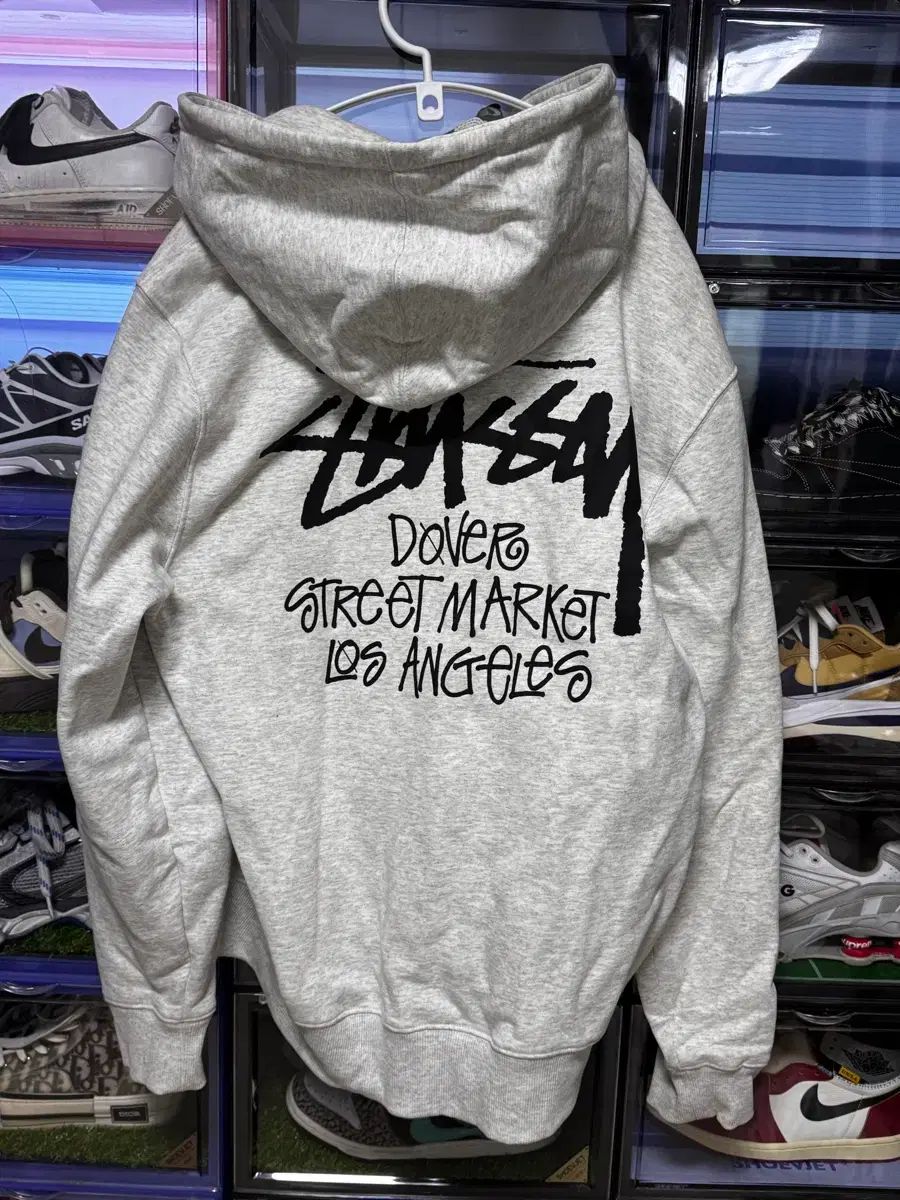 STUSSY STOCK DOVER STREET MARKET LA フードジップアップ