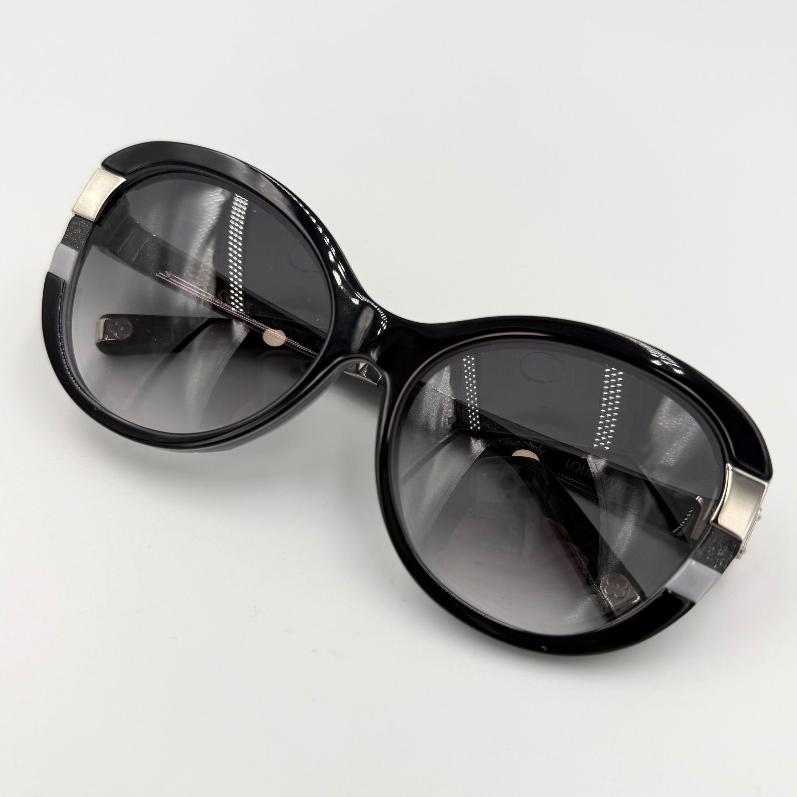 ヴィトン サングラス レディース ルイヴィトン サングラス プティ スプソン キャットアイ Z0489E