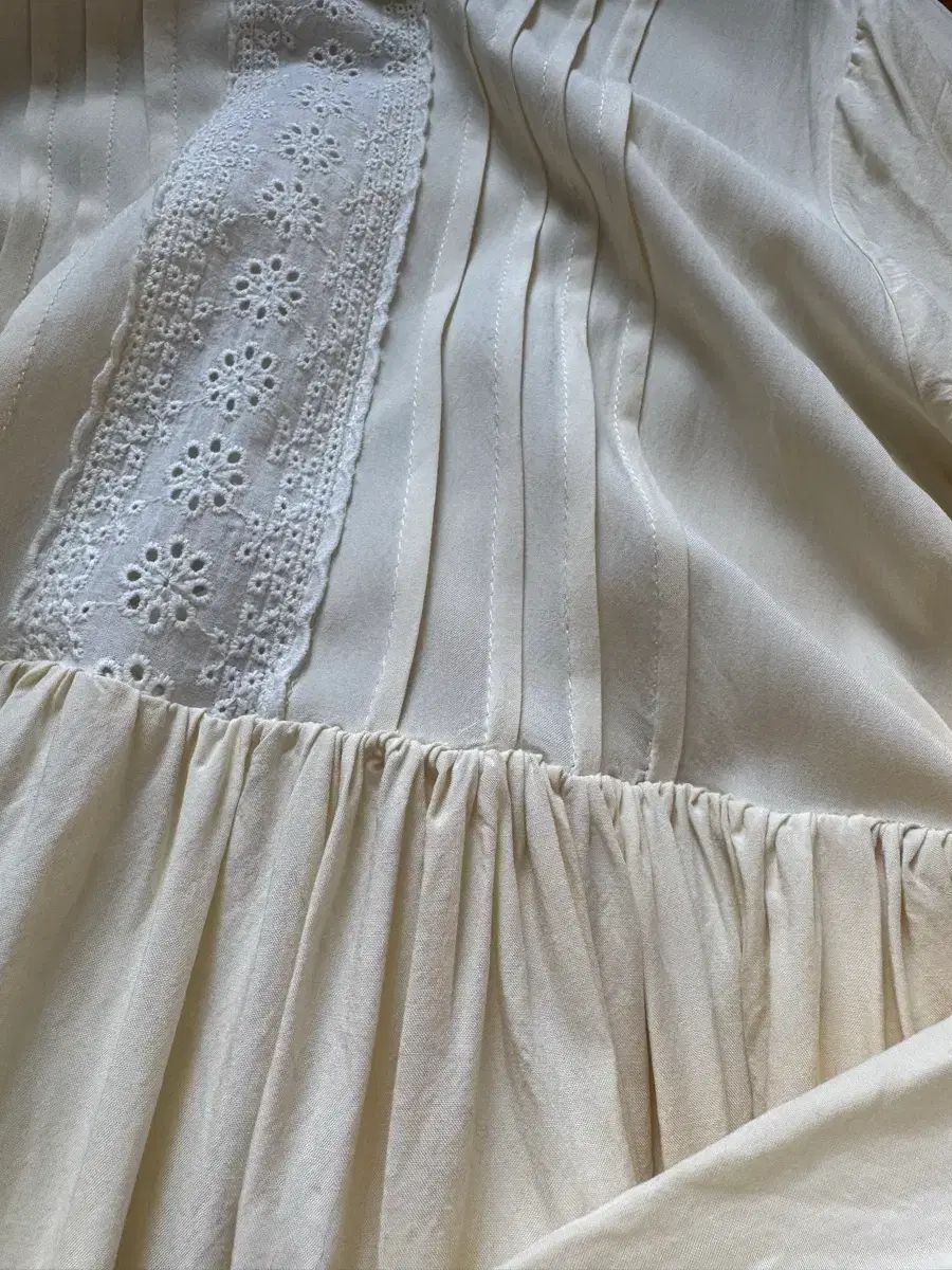  ヴィンテージ クリーム エクリュ レース ピンタック デザインテープ ONE PIECE 長袖 七分袖 ひざ丈ワンピース