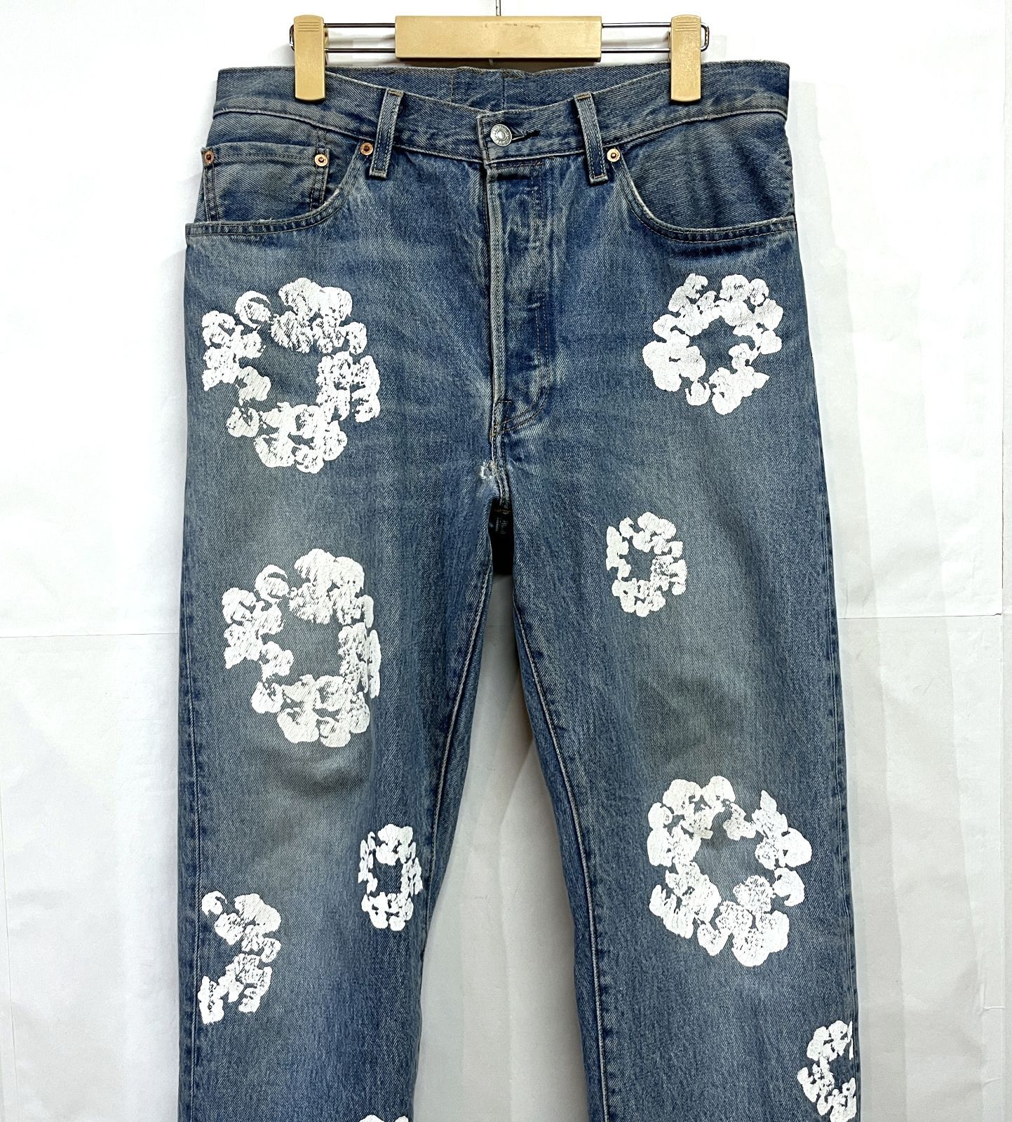 Levi s x DENIM TEARS｜リーバイス 501® デニムティアーズ WREATH PANTS デニムパンツ ジーンズ