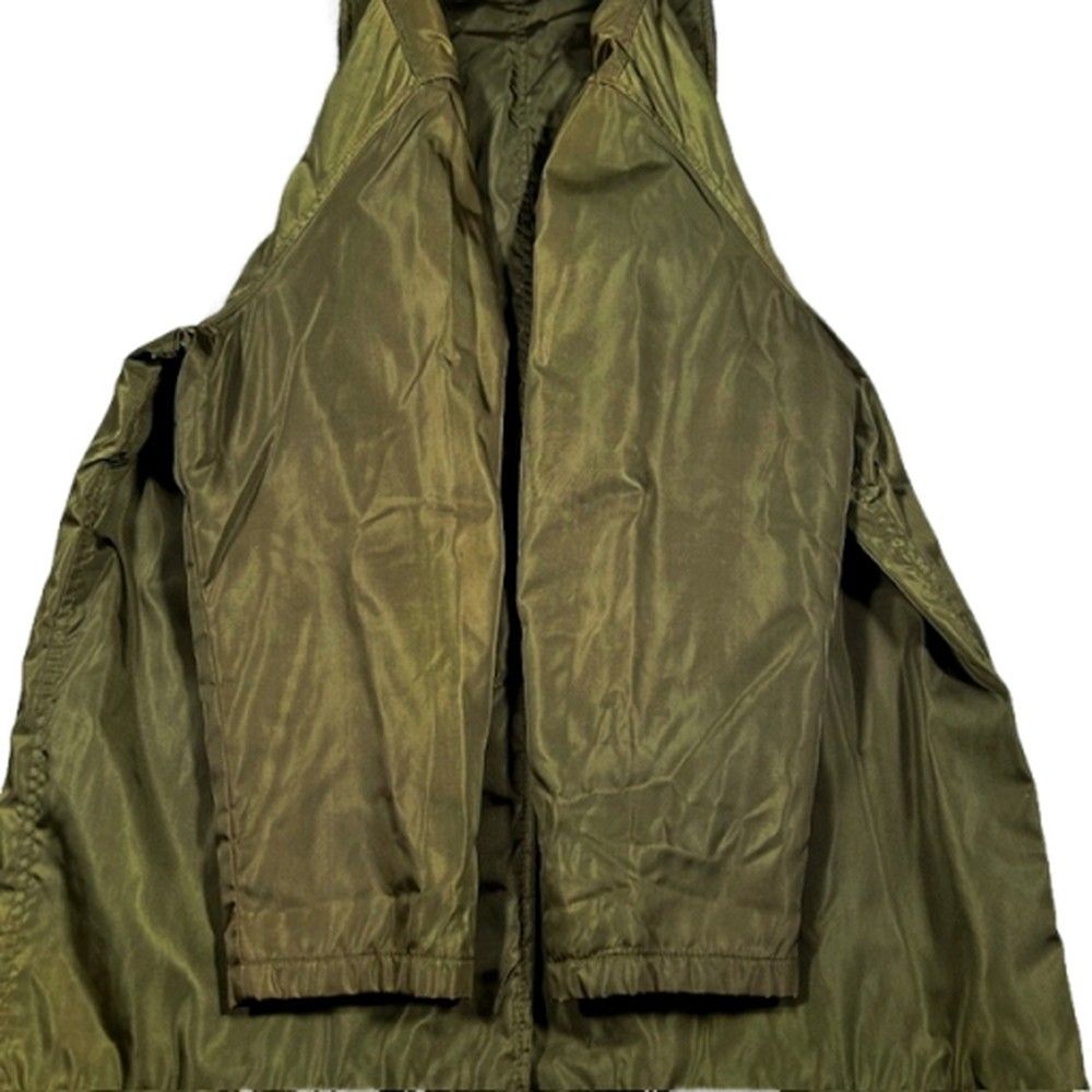 PRADA プラダ 90年代 ヴィンテージ ナイロンコート PRADA プラダ 90's 90年代 Vintage PRADA ナイロンコート ハラコ襟