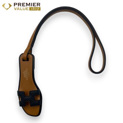 エルメス オラン ナノ チャーム ノワール/ナチュラルサブレ エプソン