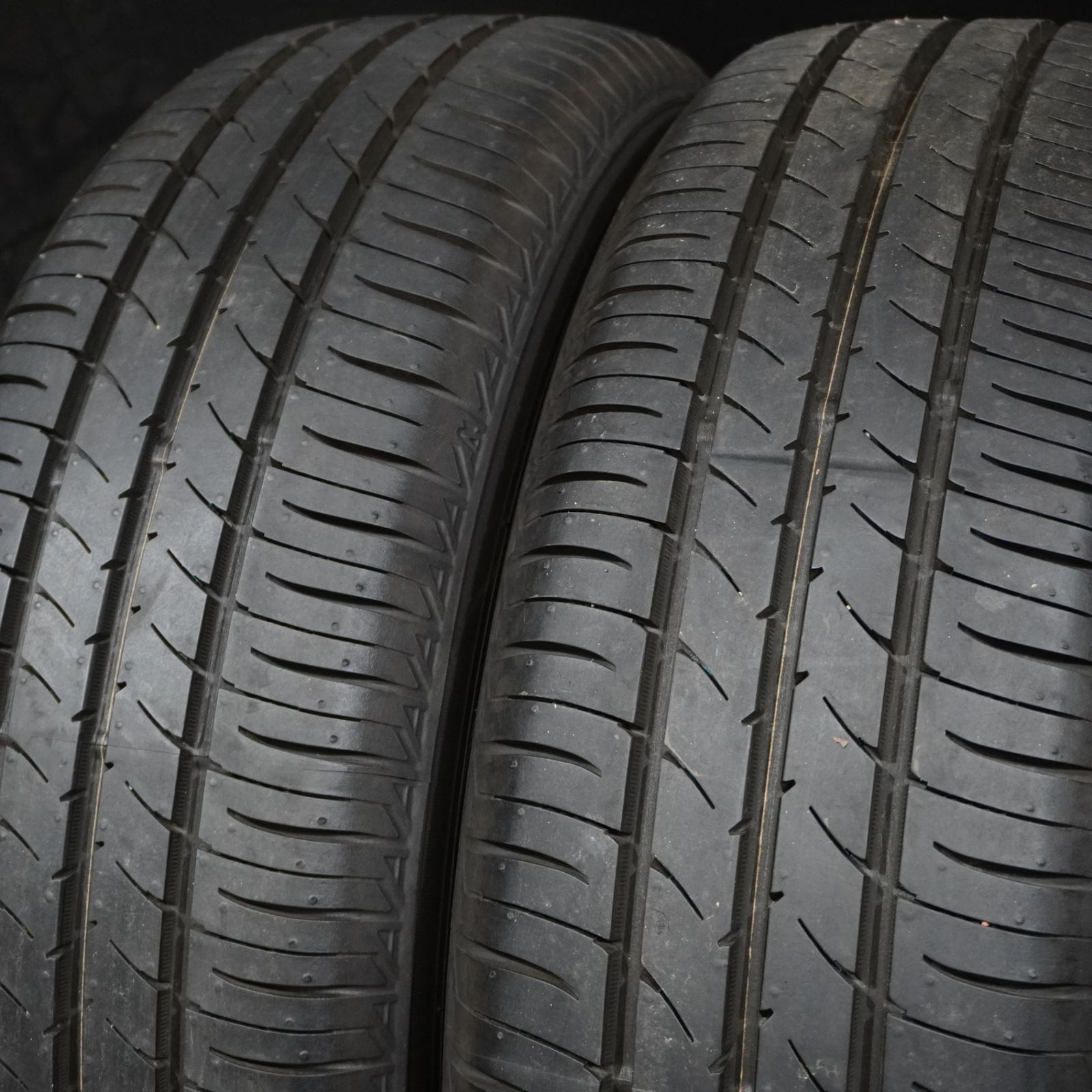  25年製 バリ山 TOYO ナノエナジー3 | シュナイダー 185|65 R 15 5.5 J 48 100 4 H 4本 アクア フィット ノート デミオ マツダ2等 15インチ タイヤ ホイールセット