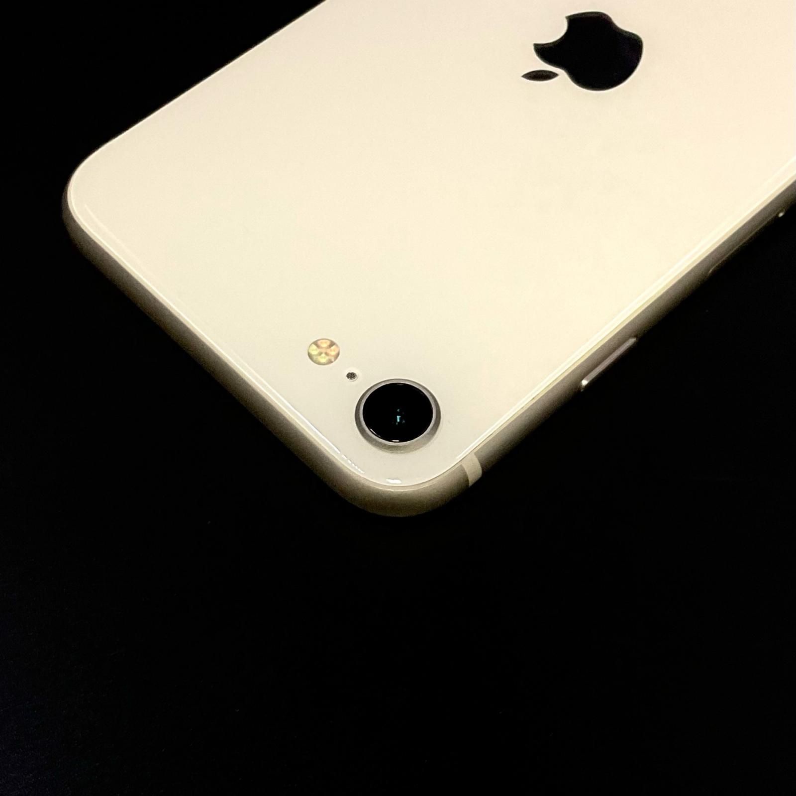 iPhone SE（第3世代） 64GB スターライト Softbank 白ロム 動作確認済