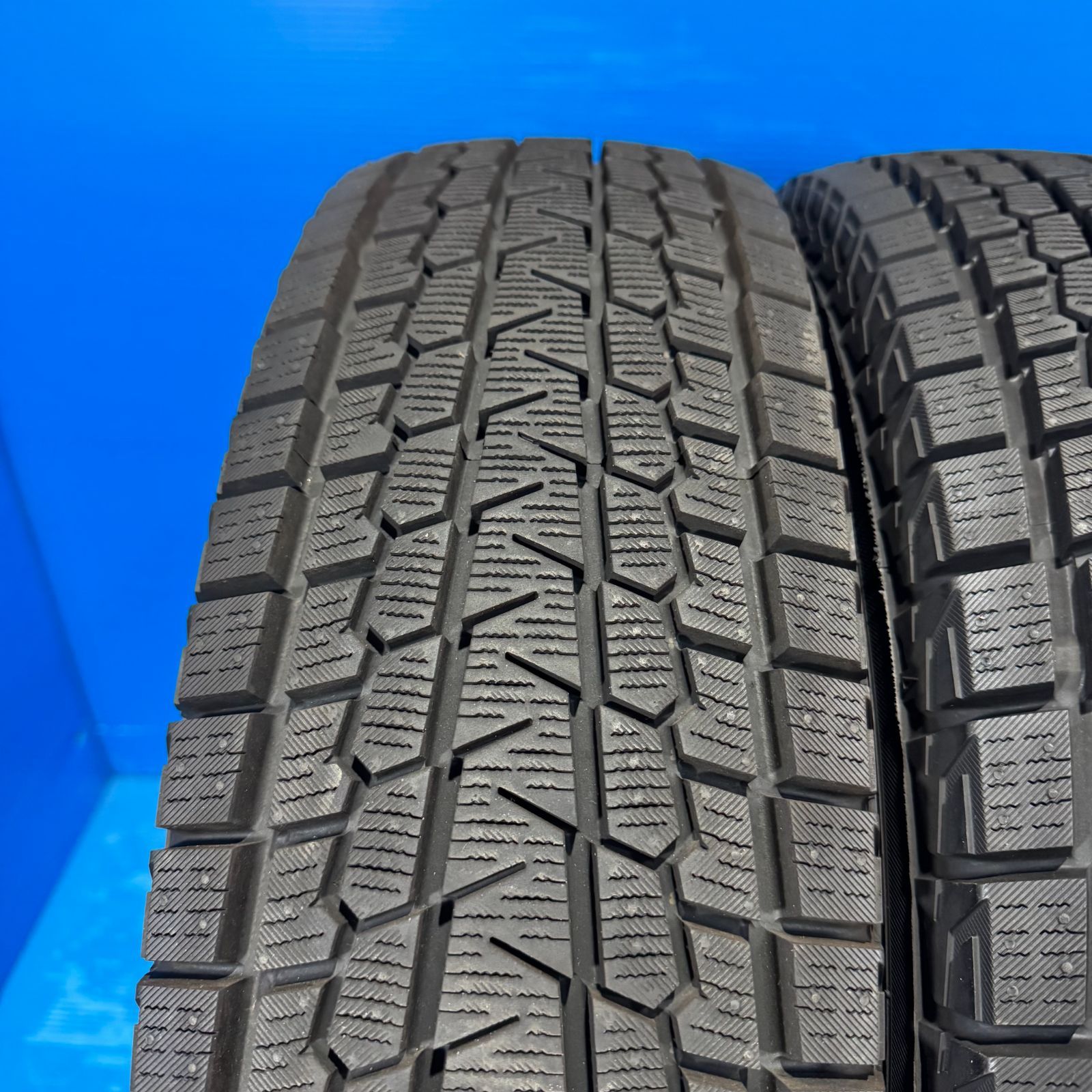 ジムニーシエラ用 ヨコハマ iceGUARD SUV G075 195/80R15 96Q 2021年製 